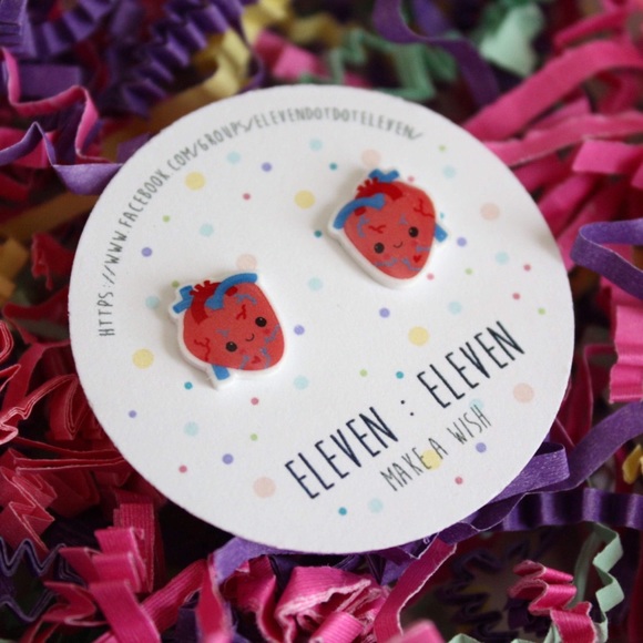 Human Anatomy Kawaii Heart Medical Doctor Studs - Picture 1 of 8